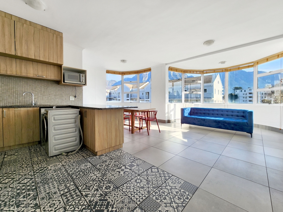 3 Bedroom Property for Sale in Claremont Upper Western Cape